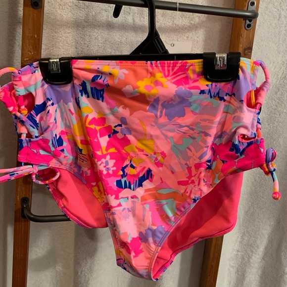 COPY - Bathing Suit Bottoms - Picture 1 of 4